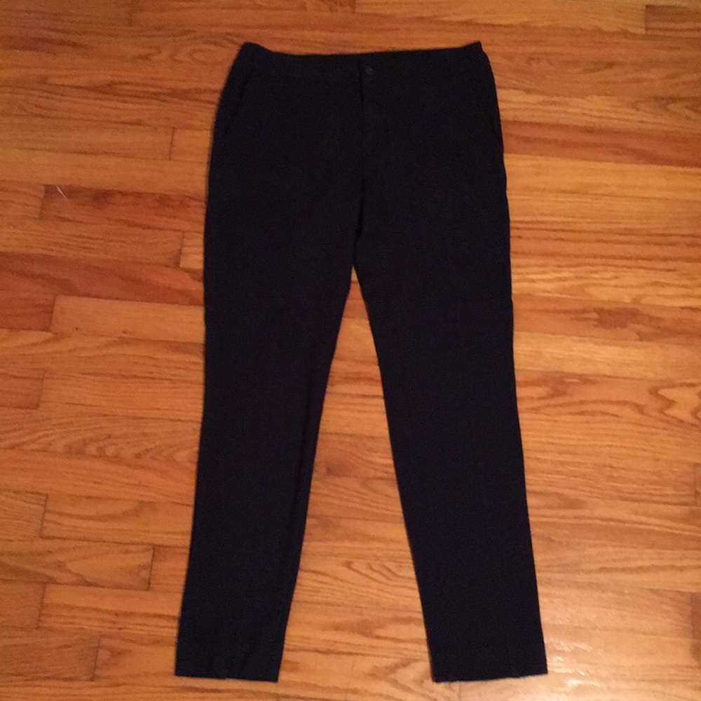 CAbi pointe knit Navy 6